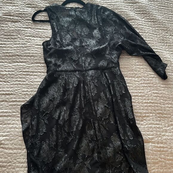 BCBGMAXAZRIA Women's Floral Faux Wrap Dress - Picture 4 of 4